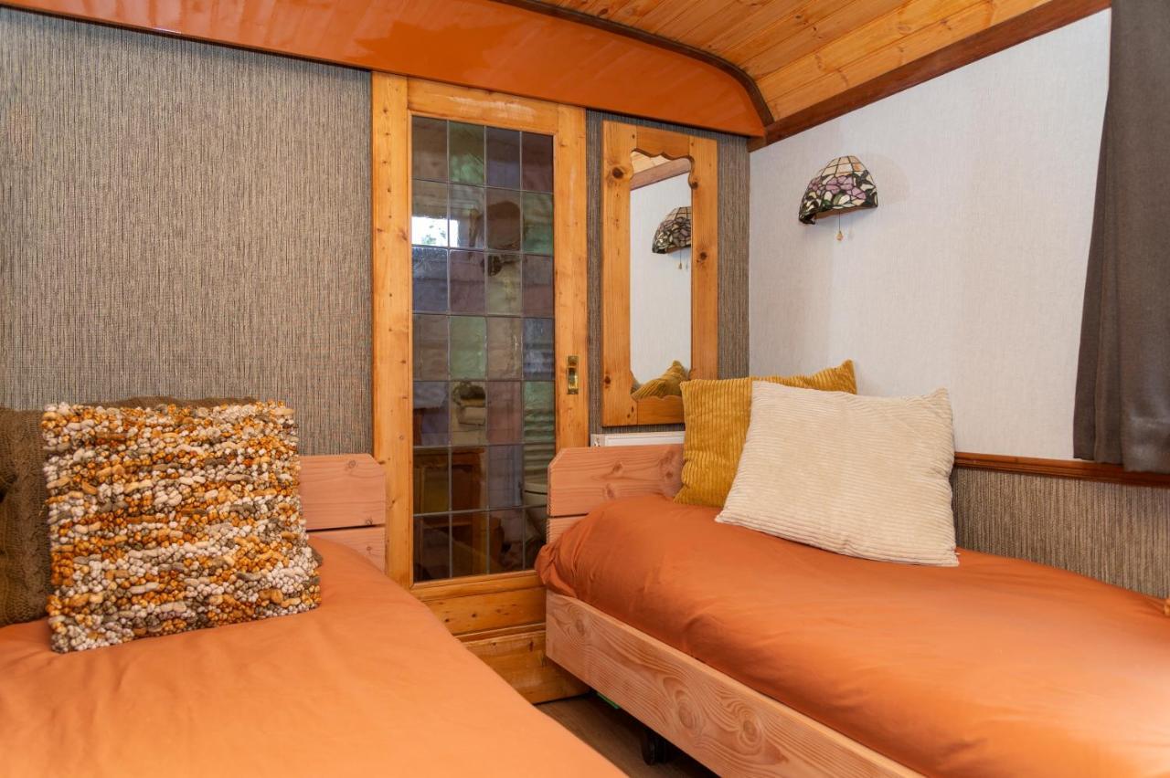 De Wagen Hotel Egmond Binnen Bagian luar foto