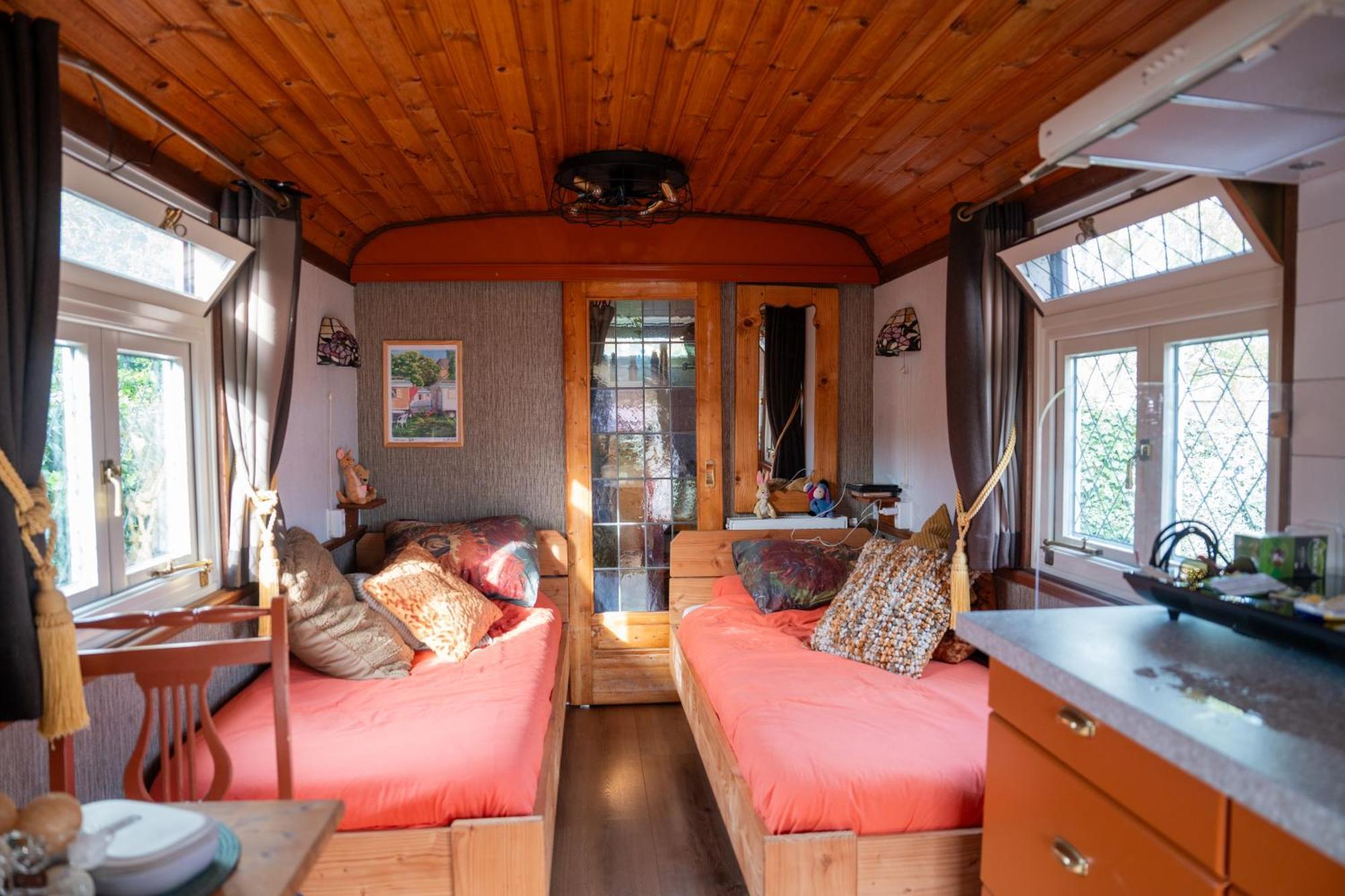 De Wagen Hotel Egmond Binnen Bagian luar foto